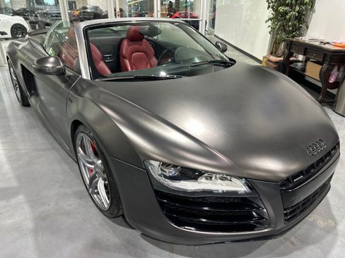 Used 2011 Audi R8 V10 AWD/4WD image 11