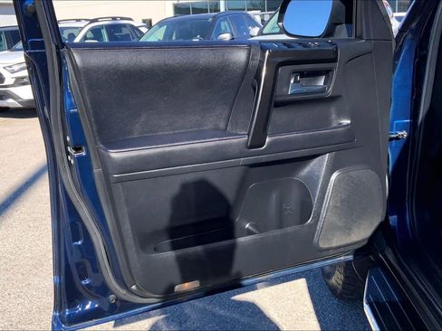 Used 2022 Toyota 4Runner TRD Off-Road Premium image 20