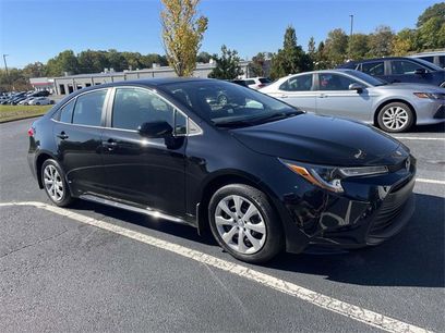 Used 2025 Toyota Corolla LE