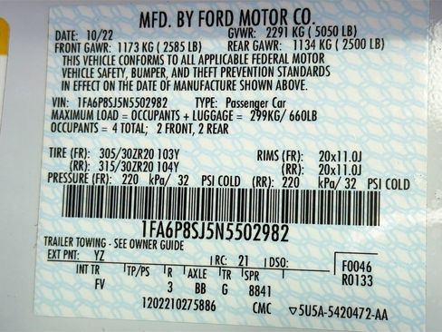 Used 2022 Ford Mustang Shelby GT500 w/ Technology Package image 24