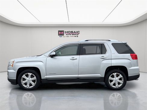 Used 2017 GMC Terrain SLT w/ Open Road Package image 4