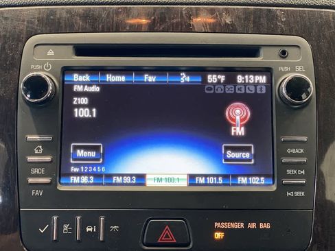 Used 2016 Chevrolet Traverse LT AWD/4WD image 19