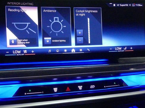 Used 2024 BMW i7 xDrive60 w/ Premium Package image 13