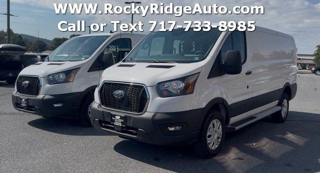 Used 2024 Ford Transit 250 Low Roof w/ Exterior Upgrade Package RWD image 4