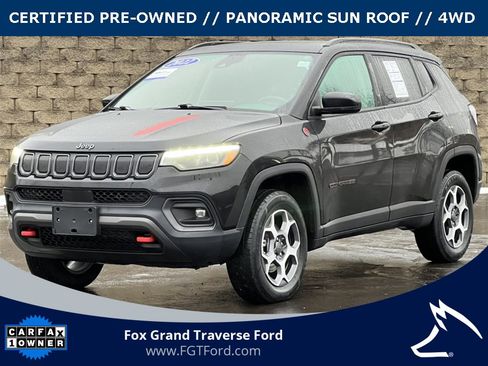 Used 2022 Jeep Compass Trailhawk w/ Trailhawk Elite Group image 1