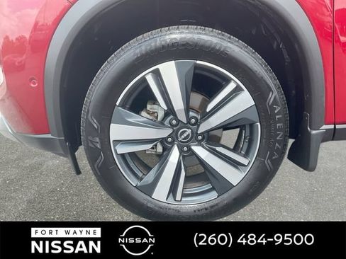 Certified 2023 Nissan Rogue SL w/ SL Premium Package AWD/4WD image 11