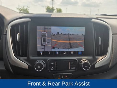 Used 2023 GMC Terrain SLT w/ Tech Package AWD/4WD image 29