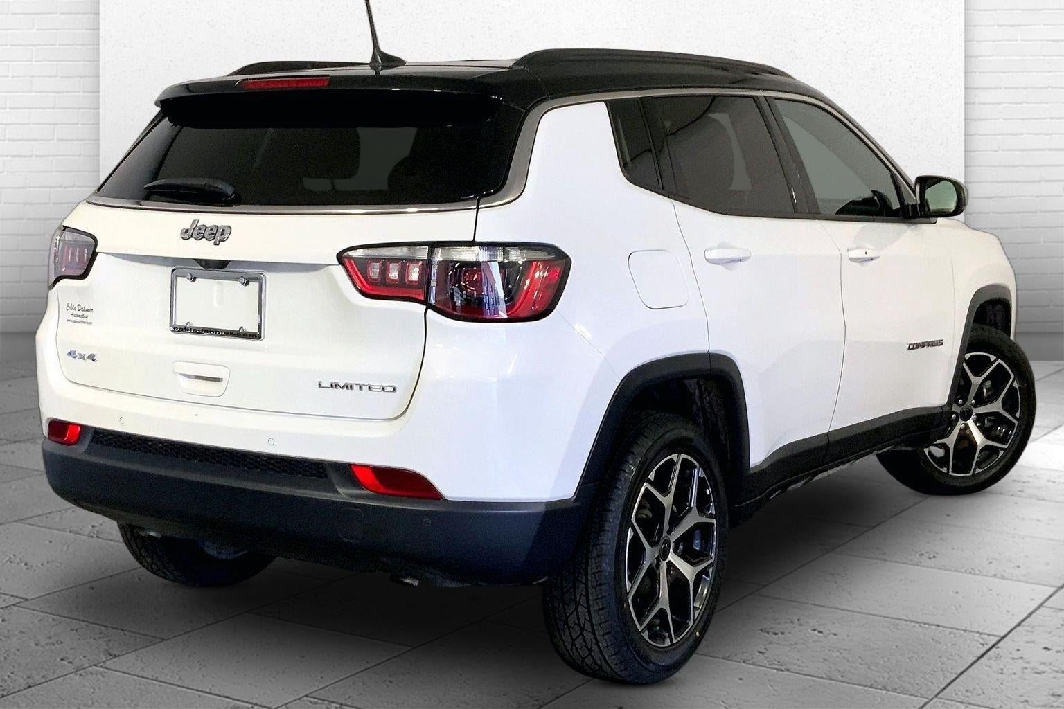 Used 2025 Jeep Compass Limited AWD/4WD image 13