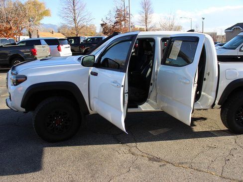 Used 2019 Toyota Tacoma TRD Pro image 7