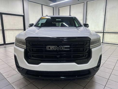 Used 2023 GMC Acadia SLT w/ Elevation Edition AWD/4WD image 9