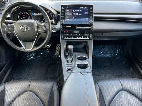 Certified 2019 Toyota Avalon Touring image 13