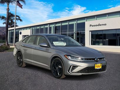 New 2025 Volkswagen Jetta SE