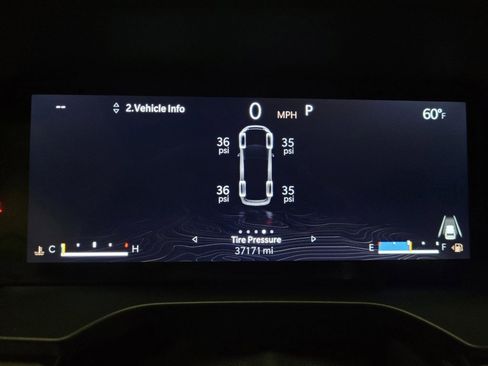 Used 2022 Jeep Grand Cherokee L Limited w/ Luxury Tech Group II image 23