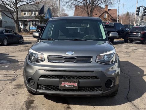 Used 2018 Kia Soul w/ Convenience Package image 5