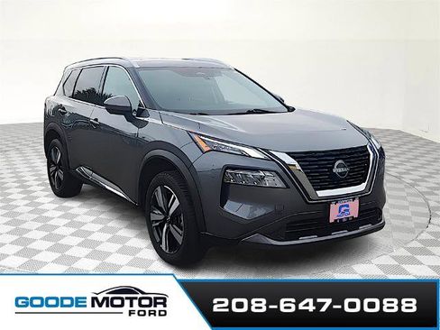 Used 2023 Nissan Rogue SL image 1
