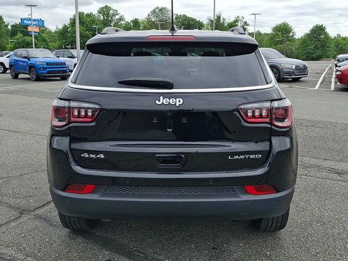 Used 2025 Jeep Compass Limited AWD/4WD image 5