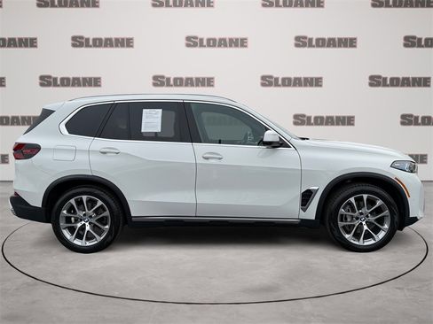 Certified 2024 BMW X5 xDrive40i w/ Premium Package image 6