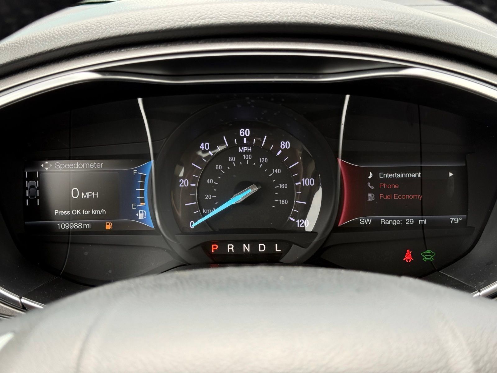 Used 2018 Ford Fusion SE w/ Equipment Group 602A FWD image 29