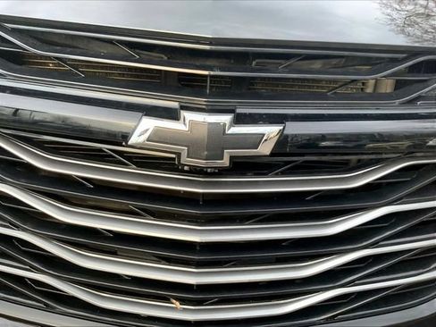 Used 2025 Chevrolet Malibu RS FWD image 5