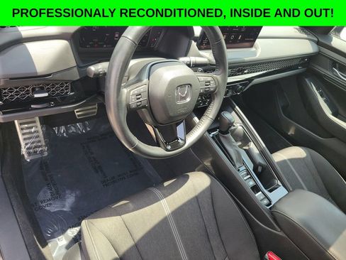 Used 2023 Honda Accord Sport image 7