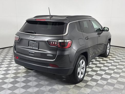 Used 2020 Jeep Compass Latitude w/ Popular Equipment Group FWD image 5