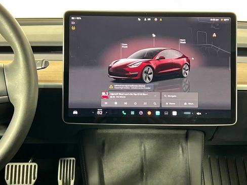 Used 2023 Tesla Model 3 Standard Range image 28