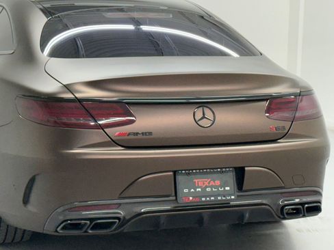 Used 2017 Mercedes-Benz S 63 AMG 4MATIC Coupe image 11