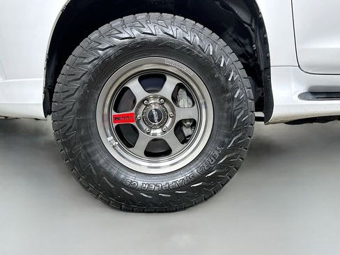 Used 2021 Lexus GX 460 Premium AWD/4WD image 39