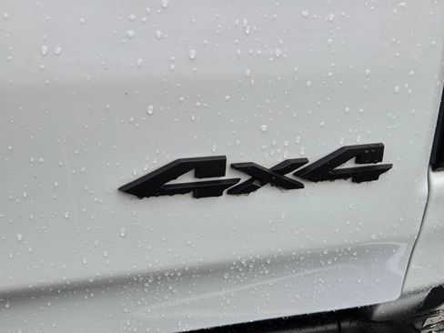 Used 2024 RAM 1500 Limited AWD/4WD image 7