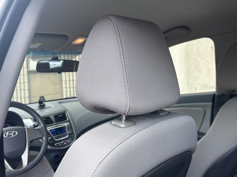 Used 2016 Hyundai Accent SE image 13