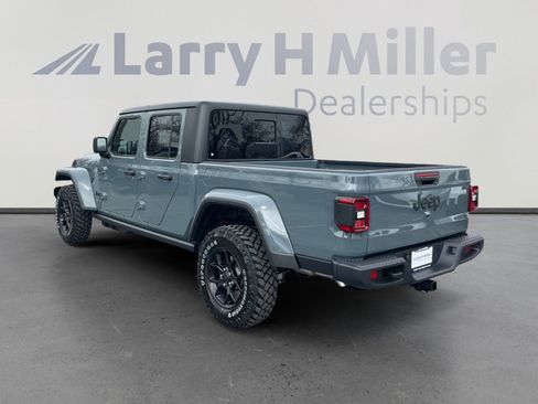 New 2026 Jeep Gladiator Willys image 3