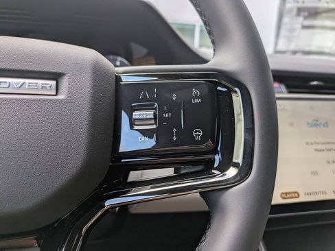 New 2026 Land Rover Range Rover Evoque Hoxton AWD/4WD image 29