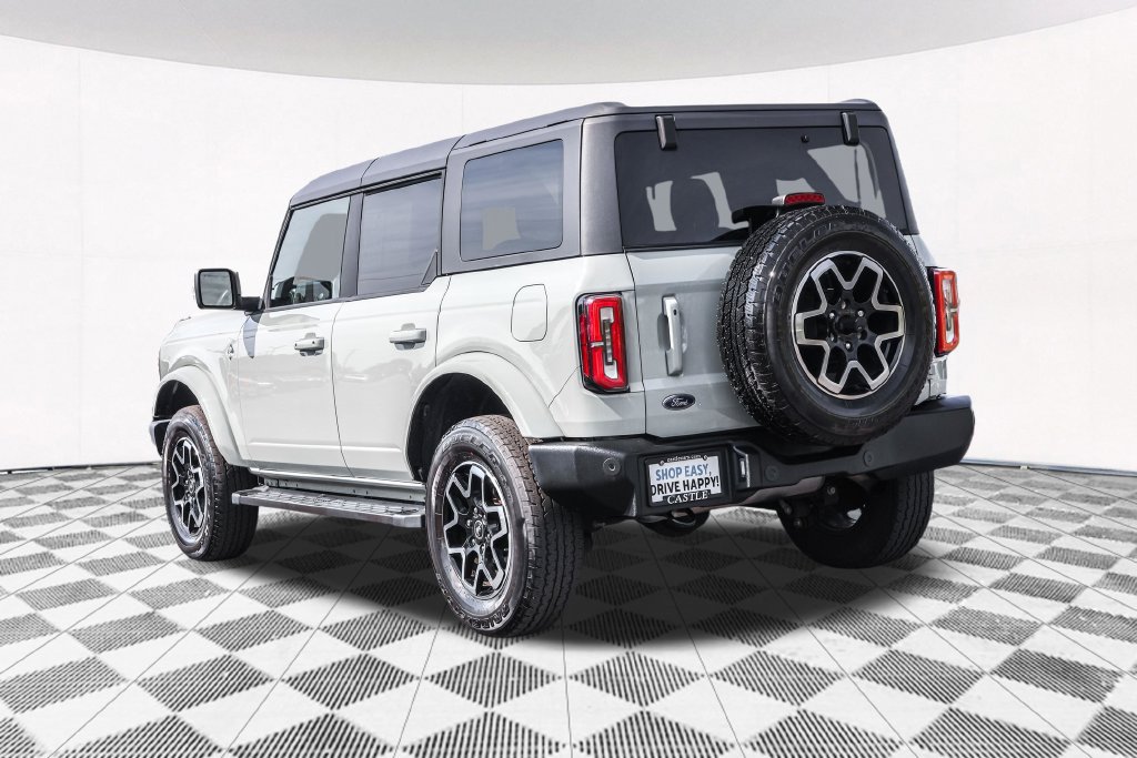Used 2022 Ford Bronco Outer Banks AWD/4WD image 15