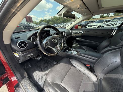 Used 2013 Mercedes-Benz SL 550 image 21