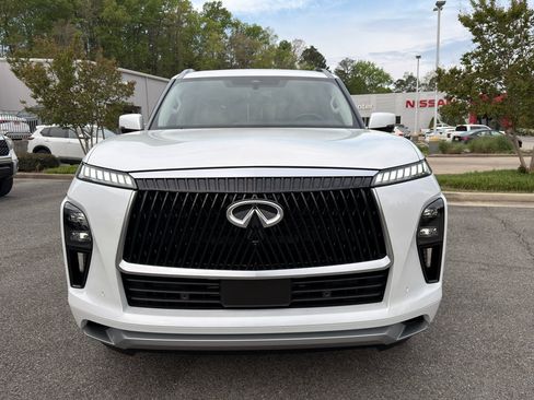 Used 2025 INFINITI QX80 Pure image 8