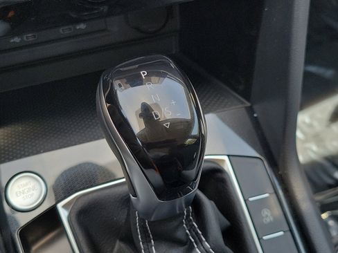 New 2026 Volkswagen Taos S FWD image 27