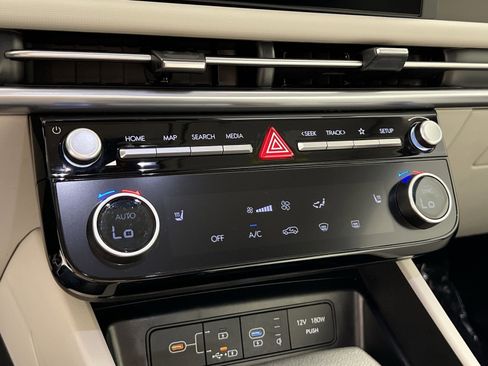 Used 2025 Hyundai Tucson SEL FWD image 22