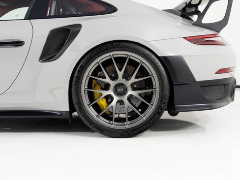 Used 2018 Porsche 911 GT2 RS image 11