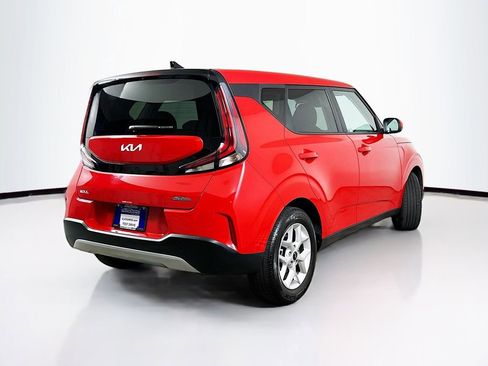 Used 2025 Kia Soul S FWD image 7