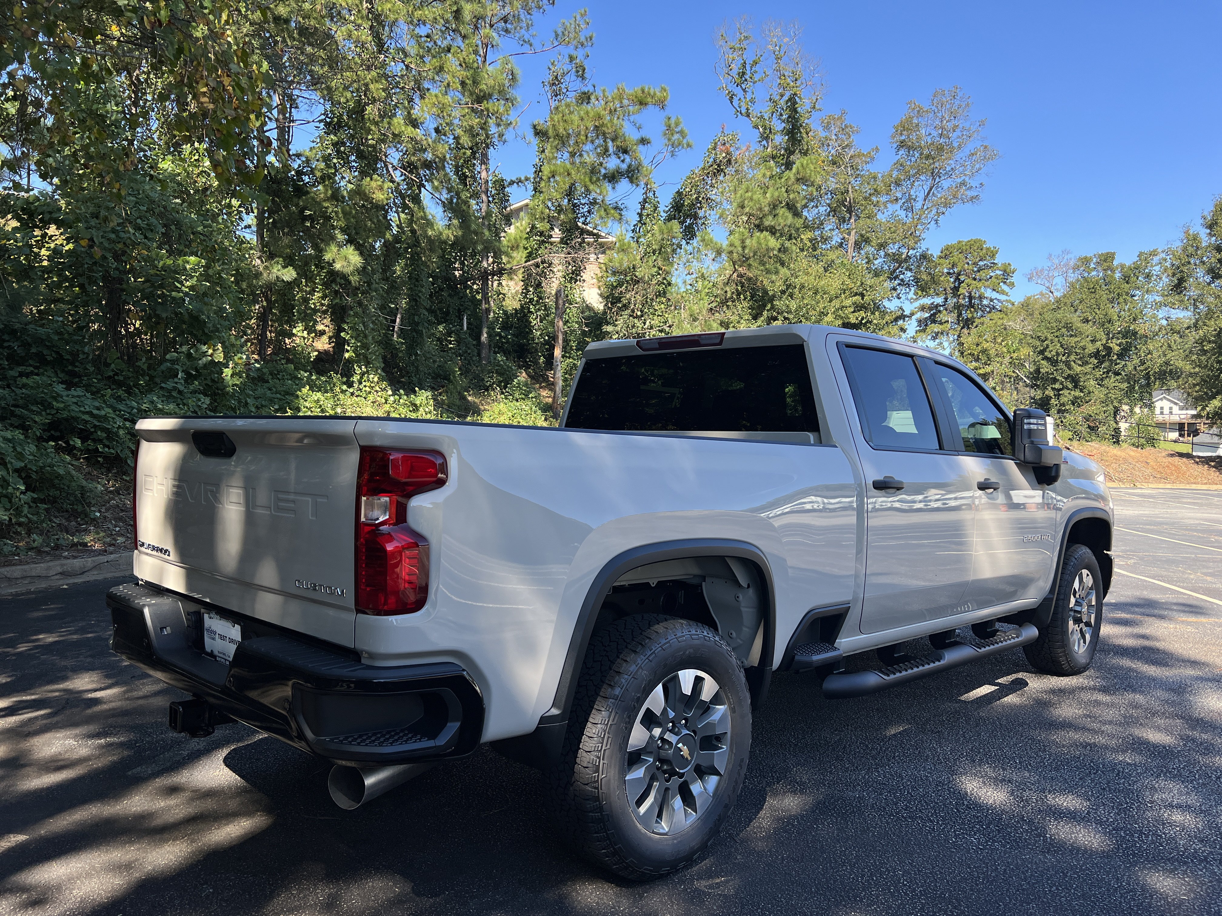 New 2026 Chevrolet Silverado 2500 Custom w/ Custom Value Package AWD/4WD image 9