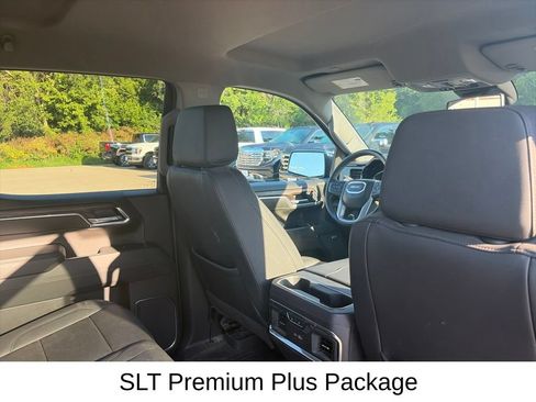 Used 2024 GMC Sierra 1500 SLT w/ SLT Premium Plus Package AWD/4WD image 14
