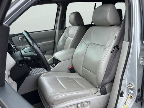 Used 2015 Honda Pilot Touring image 12
