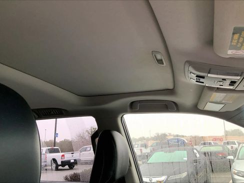 Used 2016 Lexus GX 460 image 12