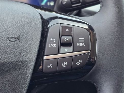 Used 2022 Ford Escape Titanium image 37