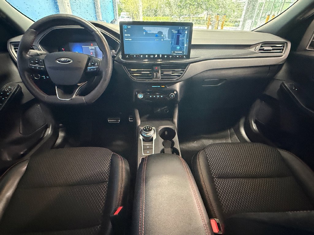 Used 2024 Ford Escape ST-Line w/ Tech Pack #1 FWD image 13