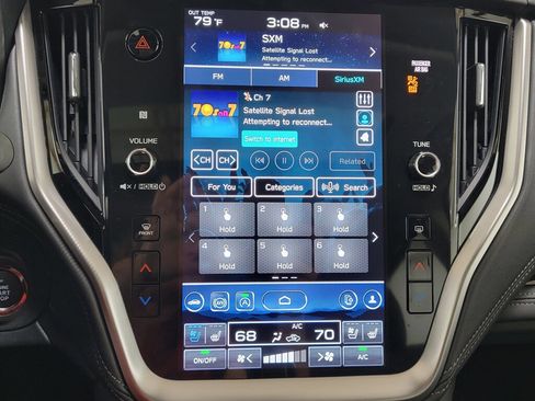 Used 2025 Subaru Outback Touring w/ Tech Package 3 image 19