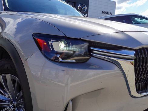 Certified 2024 MAZDA CX-90 3.3 Turbo w/ Preferred Plus image 2