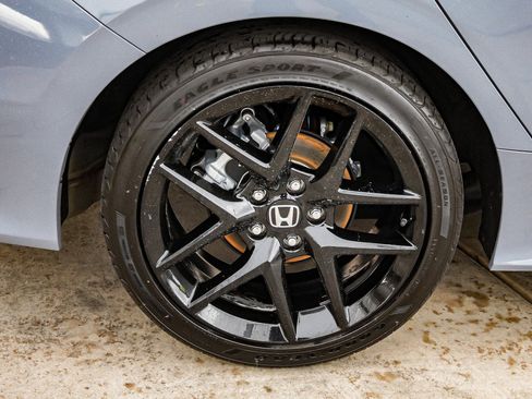Used 2022 Honda Civic Sport image 11