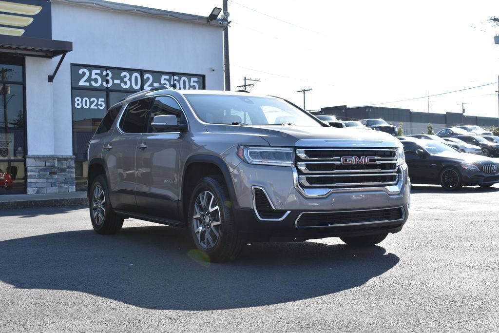 Used 2023 GMC Acadia SLE w/ Driver Convenience Package AWD/4WD image 3