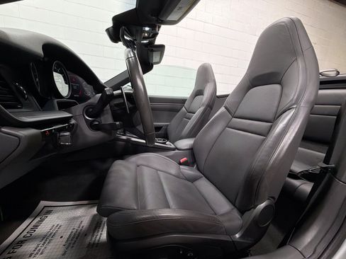 Certified 2021 Porsche 911 Carrera 4S AWD/4WD image 5